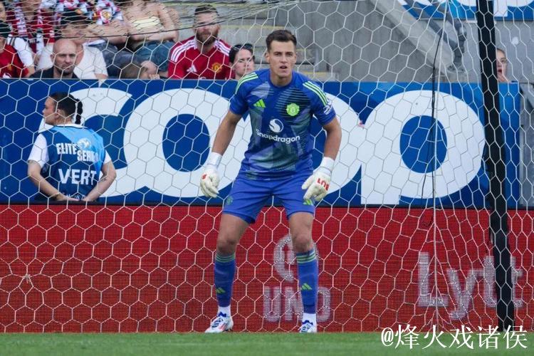 奥纳纳替代者首选揭晓，曼联小将或在热身赛首秀